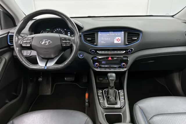 Hyundai Ioniq (2017) thumbnail 5