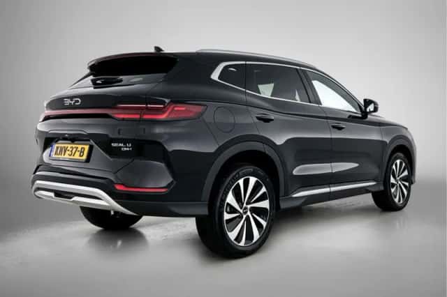 BYD SEAL_U (2026) thumbnail 2