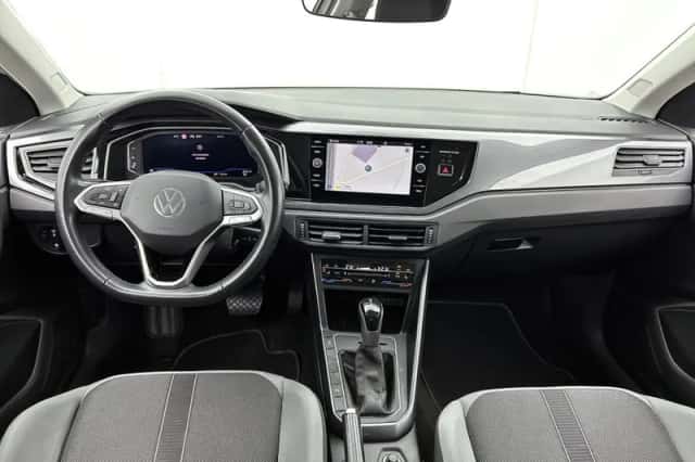 Volkswagen Polo (2022) thumbnail 4