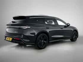 BYD Seal (2025) thumbnail 2