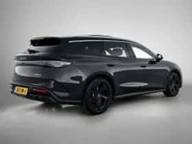 BYD Seal (2025) thumbnail 3