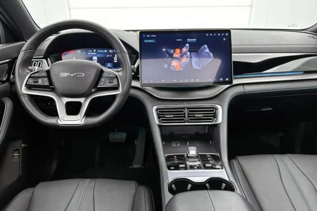 BYD SEAL_U (2025) thumbnail 5