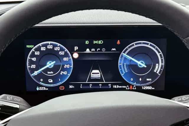 Kia Niro_EV (2025) thumbnail 5