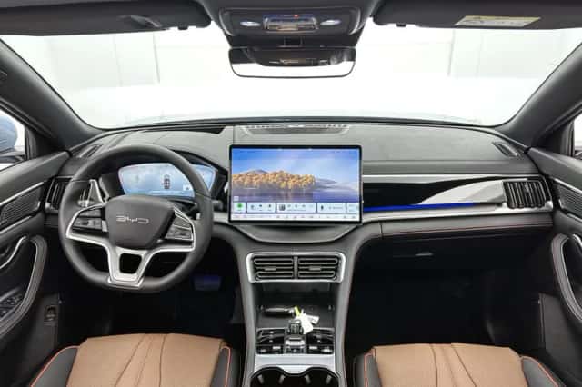 BYD SEAL_U (2025) thumbnail 5