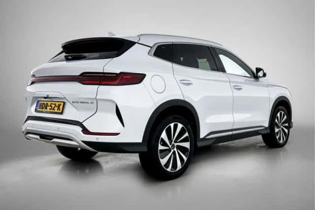 BYD SEAL_U (2025) thumbnail 2