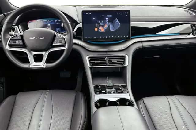 BYD SEAL_U (2025) thumbnail 5