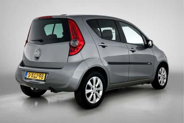 Opel Agila (2014) thumbnail 2
