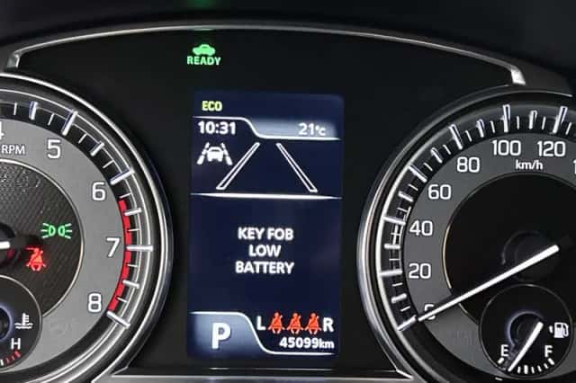 Suzuki S-Cross (2023) thumbnail 5