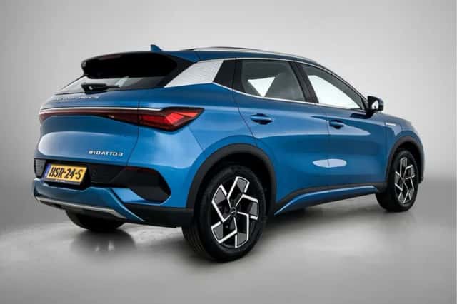 BYD ATTO_3 (2025) thumbnail 2