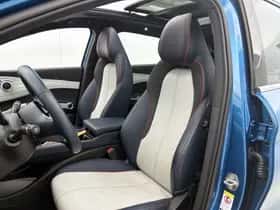 BYD ATTO_3 (2025) thumbnail 17