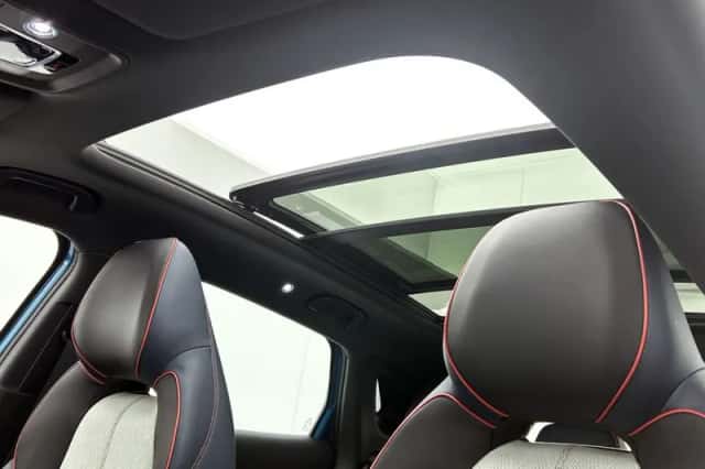 BYD ATTO_3 (2025) thumbnail 4