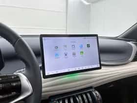 BYD ATTO_3 (2025) thumbnail 8