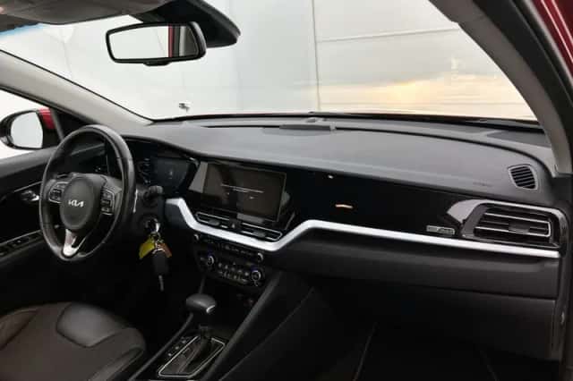 Kia Niro (2021) thumbnail 6