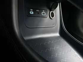 BYD ATTO_3 (2025) thumbnail 25