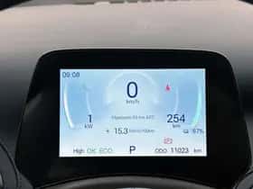 BYD ATTO_3 (2025) thumbnail 6