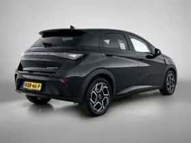 BYD Dolphin (2025) thumbnail 3