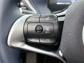 BYD ATTO_3 (2024) thumbnail 17