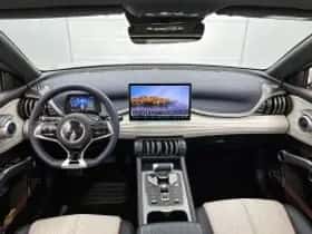 BYD ATTO_3 (2024) thumbnail 6