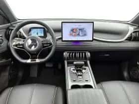 BYD ATTO_3 (2025) thumbnail 6