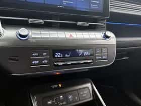 Hyundai Kona (2024) thumbnail 9