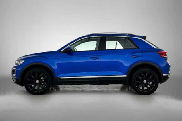 Volkswagen T-Roc (2020) thumbnail 3
