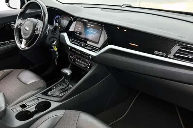 Kia Niro (2021) thumbnail 6