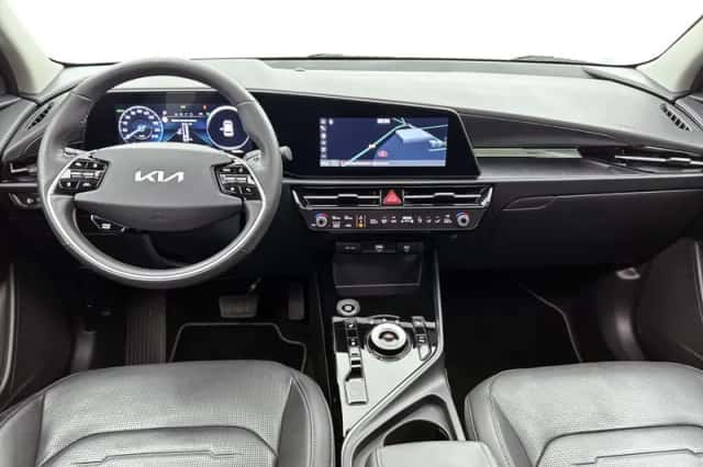 Kia Niro (2023) thumbnail 5
