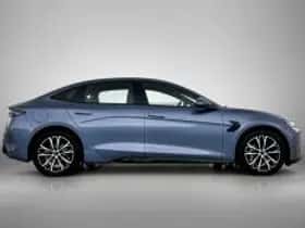 BYD Seal (2025) thumbnail 5