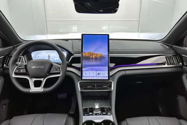 BYD Seal U (2026) thumbnail 5
