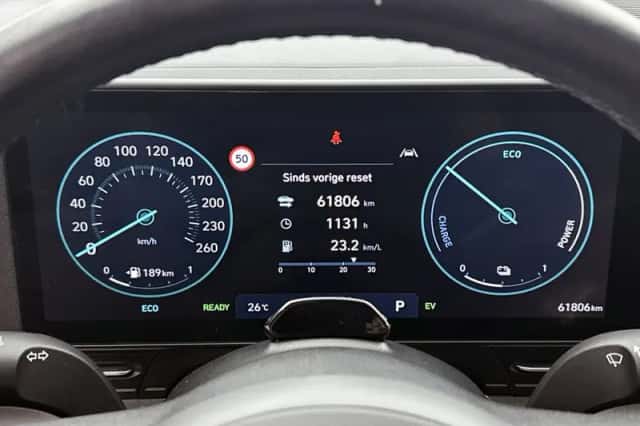 Hyundai Kona (2024) thumbnail 5