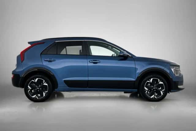 Kia Niro_EV (2025) thumbnail 2