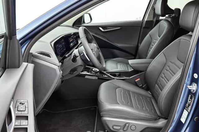 Kia Niro_EV (2025) thumbnail 5