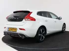 Volvo V40 (2019) thumbnail 3