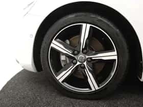 Volvo V40 (2019) thumbnail 22