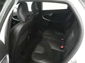 Volvo V40 (2019) thumbnail 23