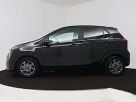 Kia Picanto (2024) thumbnail 3
