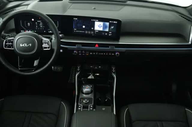 Kia Sorento (2026) thumbnail 5