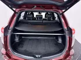 Toyota RAV4 (2016) thumbnail 13