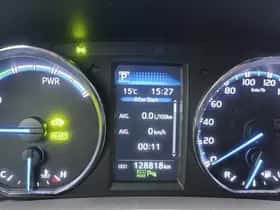 Toyota RAV4 (2016) thumbnail 5