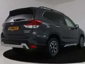 Subaru Forester (2019) thumbnail 3
