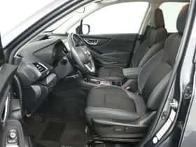 Subaru Forester (2019) thumbnail 23