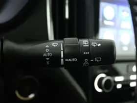 Subaru Forester (2019) thumbnail 9