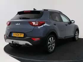 Kia Stonic (2024) thumbnail 2