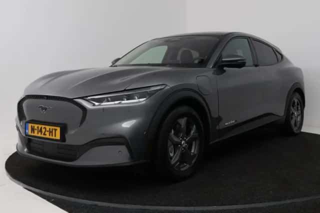 Ford Mustang_Mach-E (2021) thumbnail 1