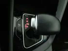 Kia Niro (2018) thumbnail 18