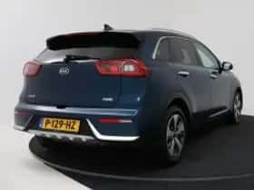 Kia Niro (2018) thumbnail 3