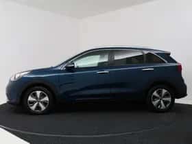 Kia Niro (2018) thumbnail 3
