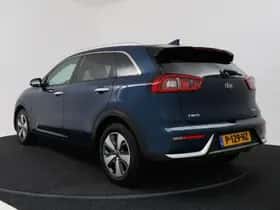 Kia Niro (2018) thumbnail 23