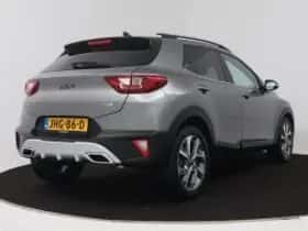 Kia Stonic (2025) thumbnail 3