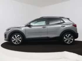 Kia Stonic (2025) thumbnail 4
